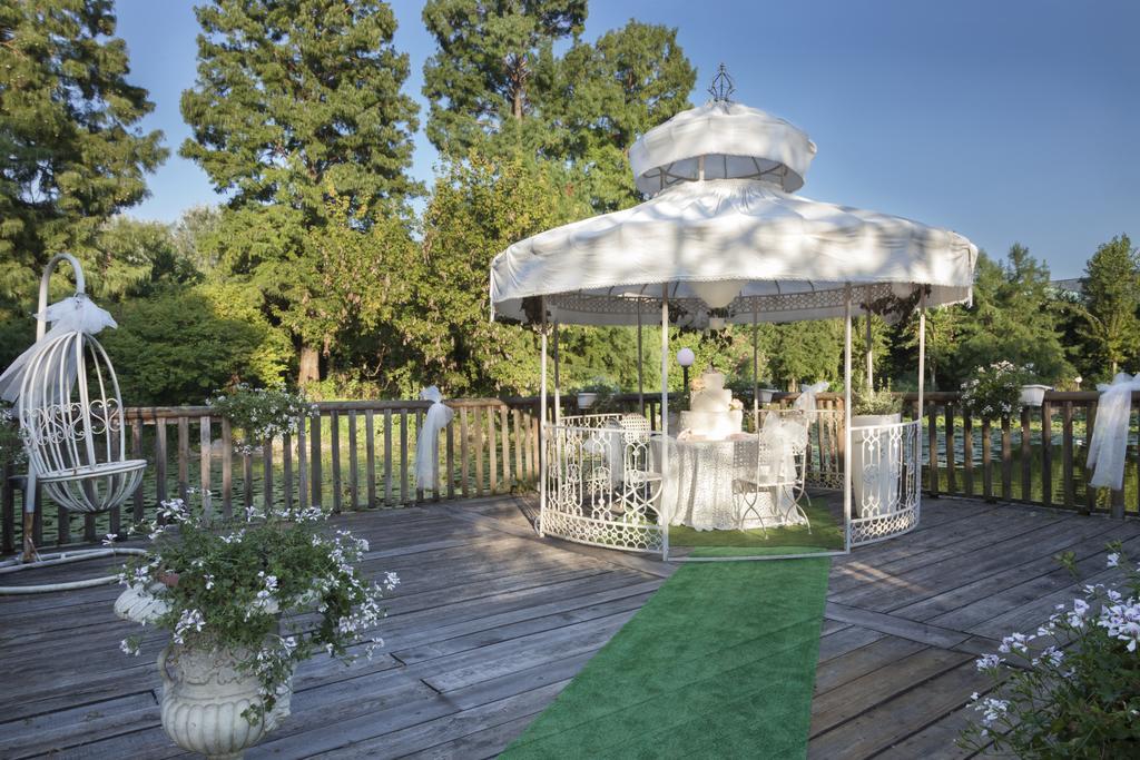 Park Hotel Le Magnolie Badia Polesine Exterior foto